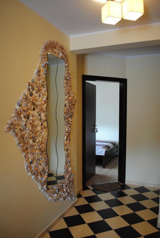 Krzywy Domek W Ostrowie Morza Brzeg ออสตรอวอ ภายนอก รูปภาพ